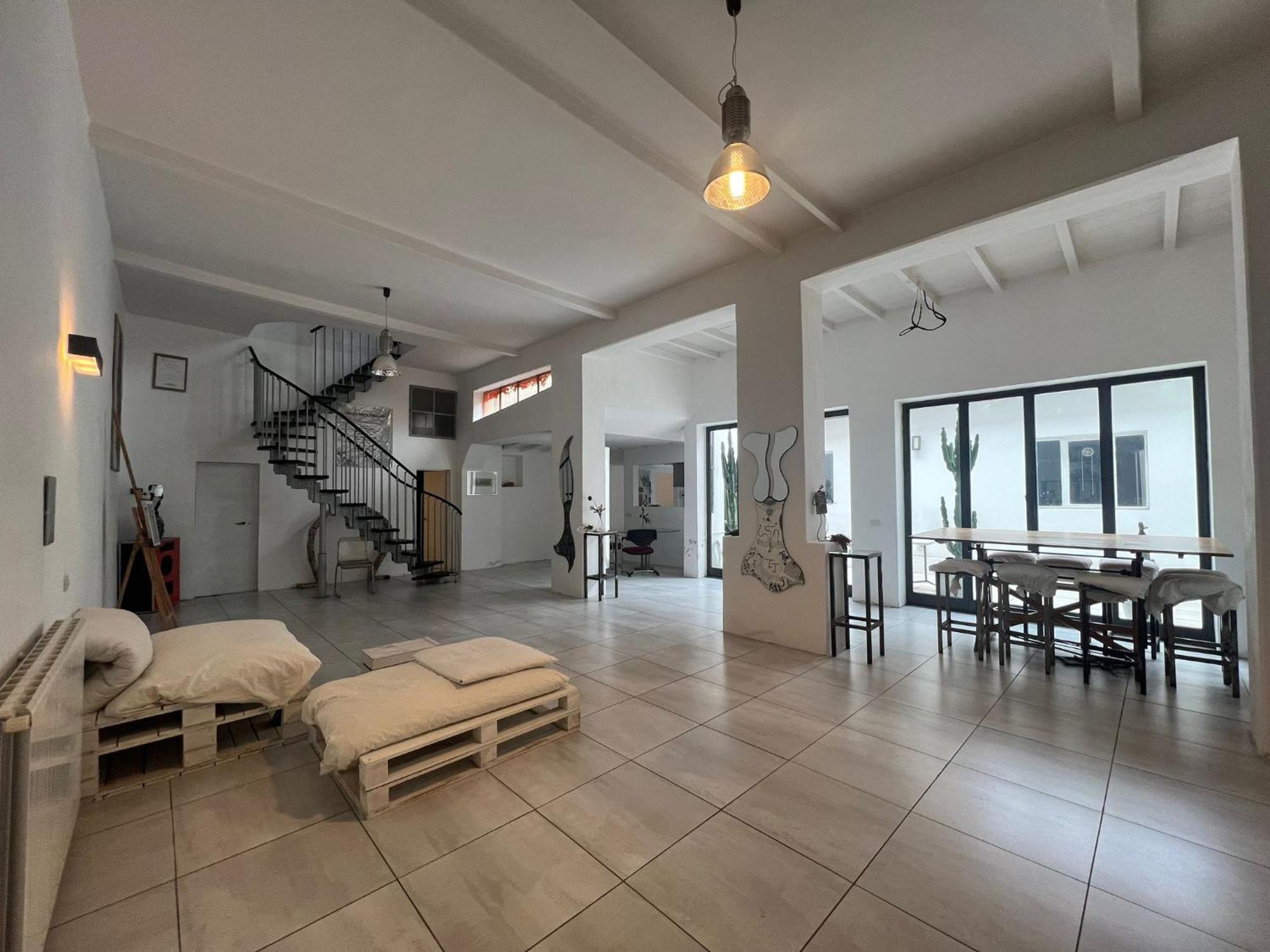 Silvia's Artist Loft *